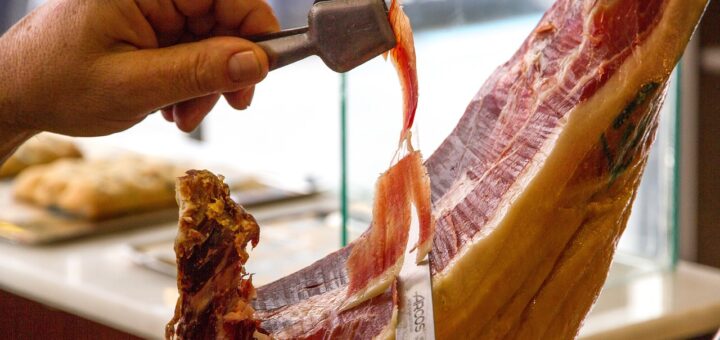 szynka hiszpańska długodojrzewająca